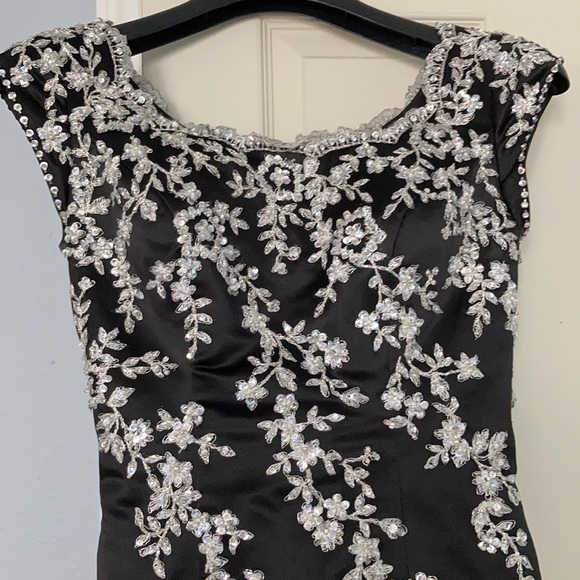 Prom Dress - Picture 3 of 4